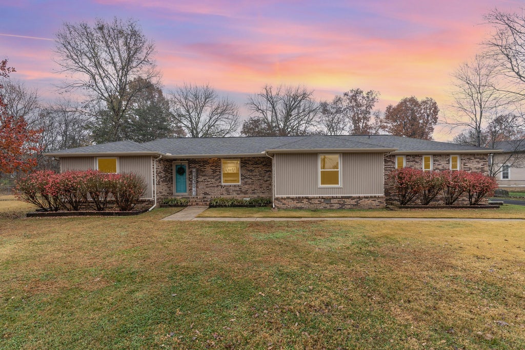 110 Edison Cir, Smyrna