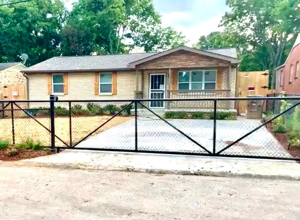 Photo of Listing #3054700