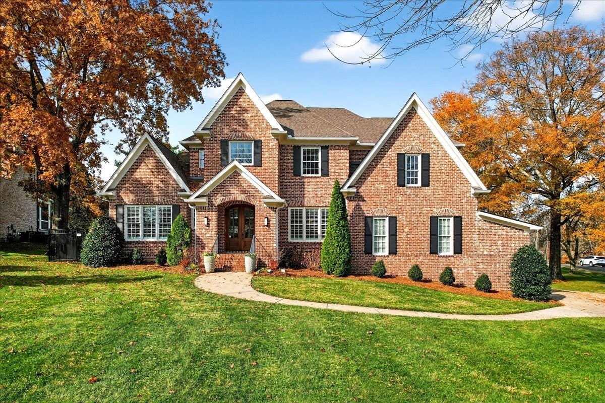 Photo of Listing #3054705