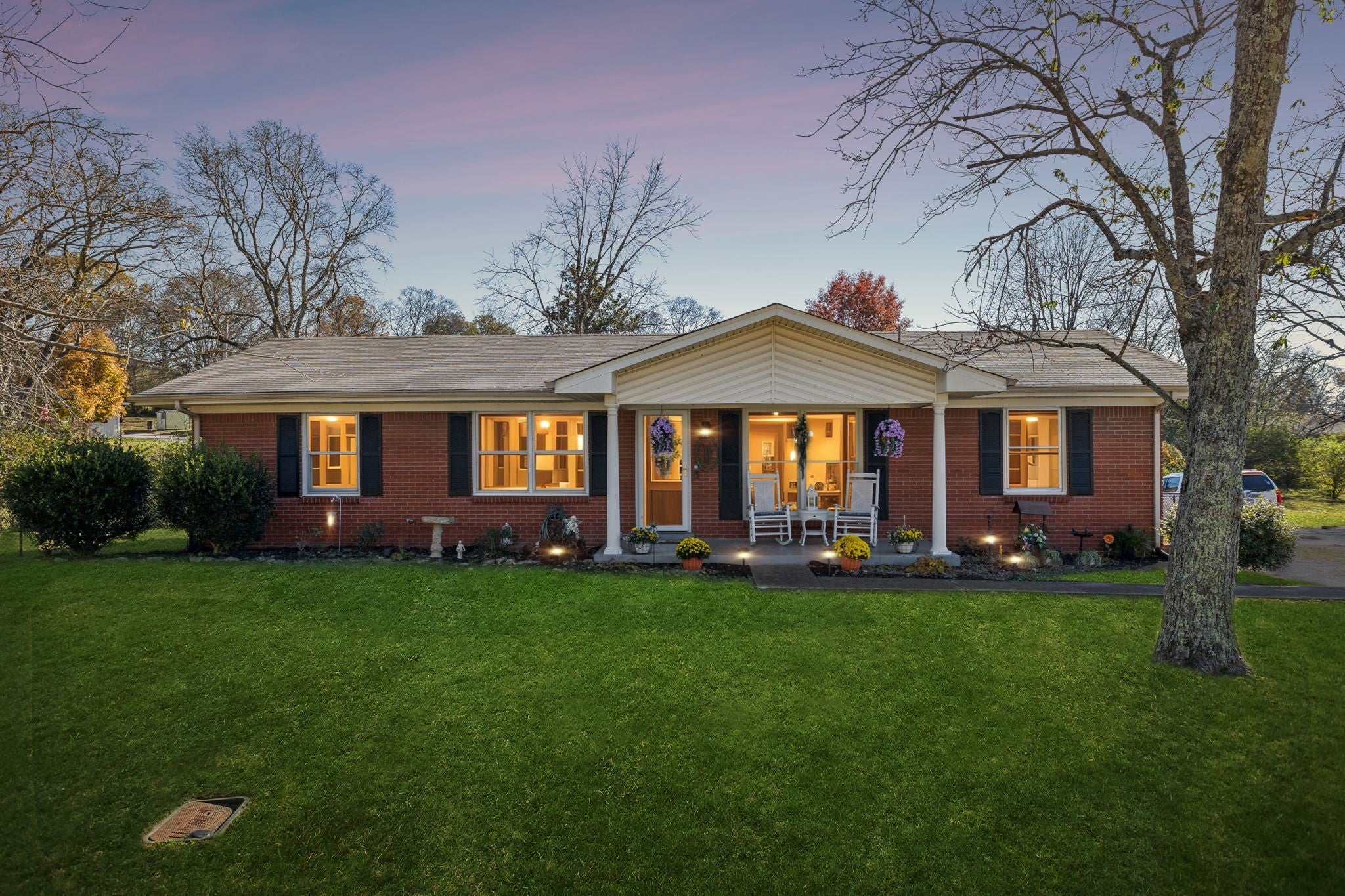 Photo of Listing #3054719