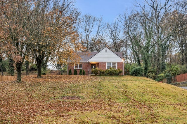 719 Woodmere Dr, Nashville