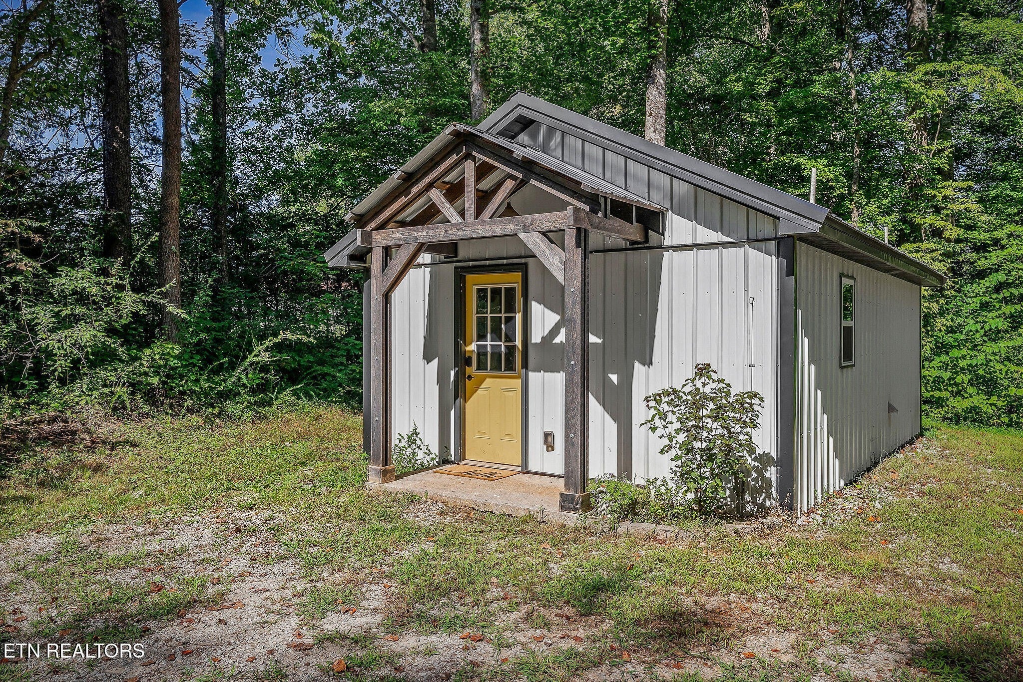 Photo of Listing #3056582