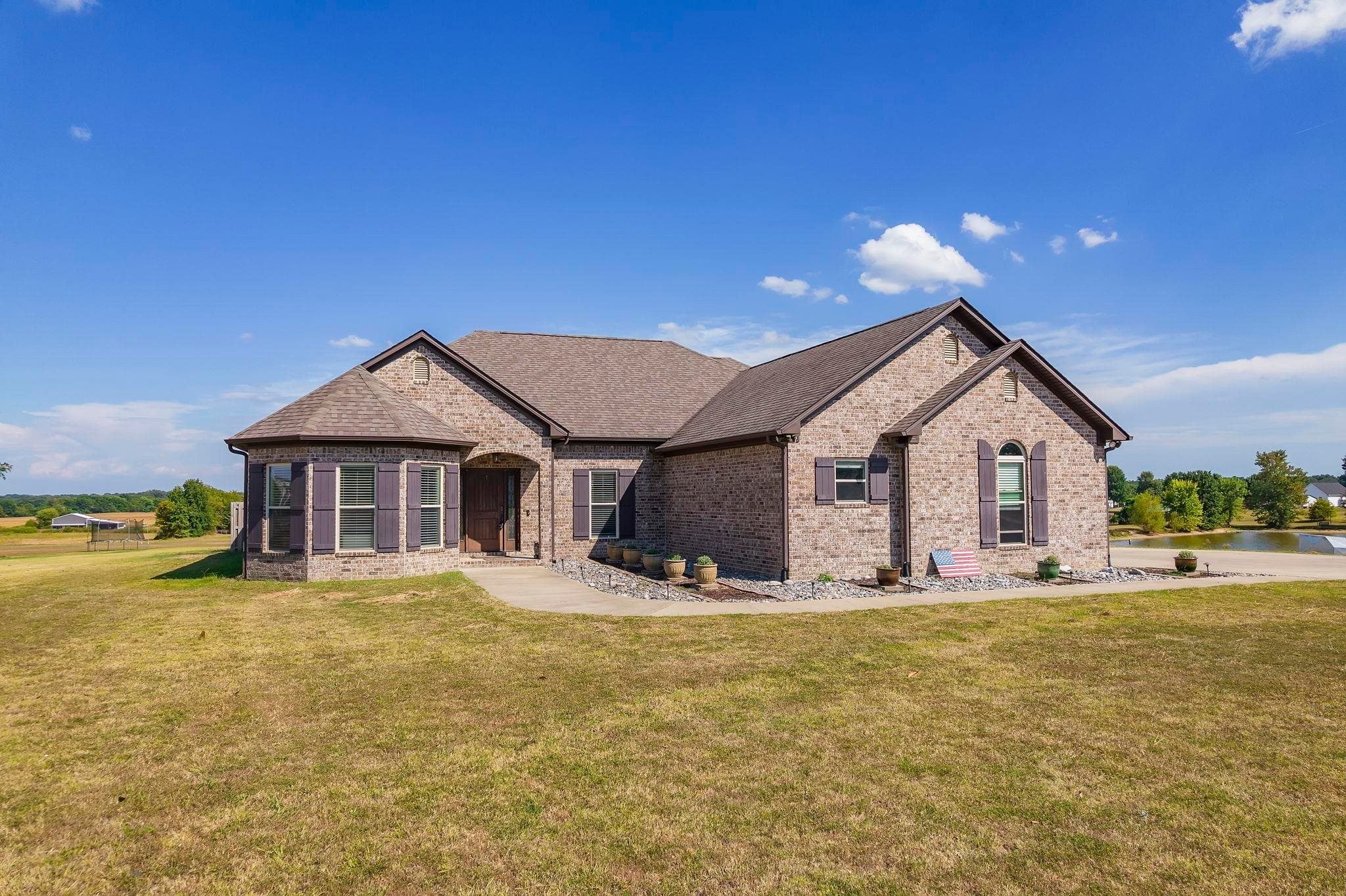 Photo of Listing #3056634