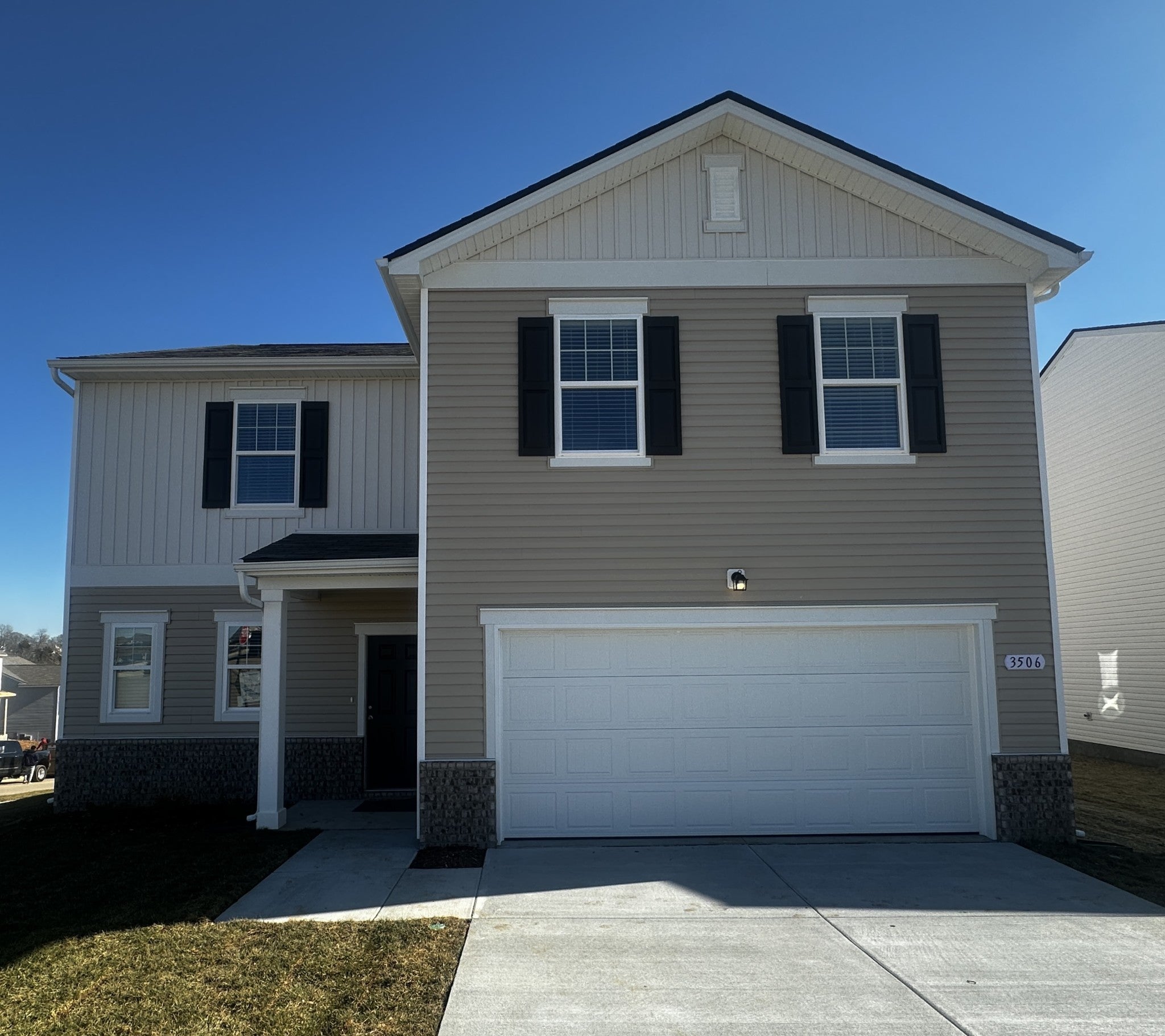 Photo of Listing #3056705