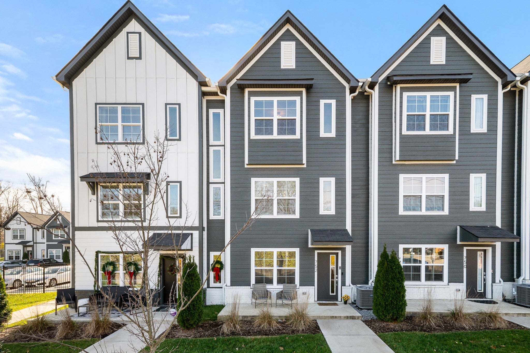 Photo of Listing #3056716