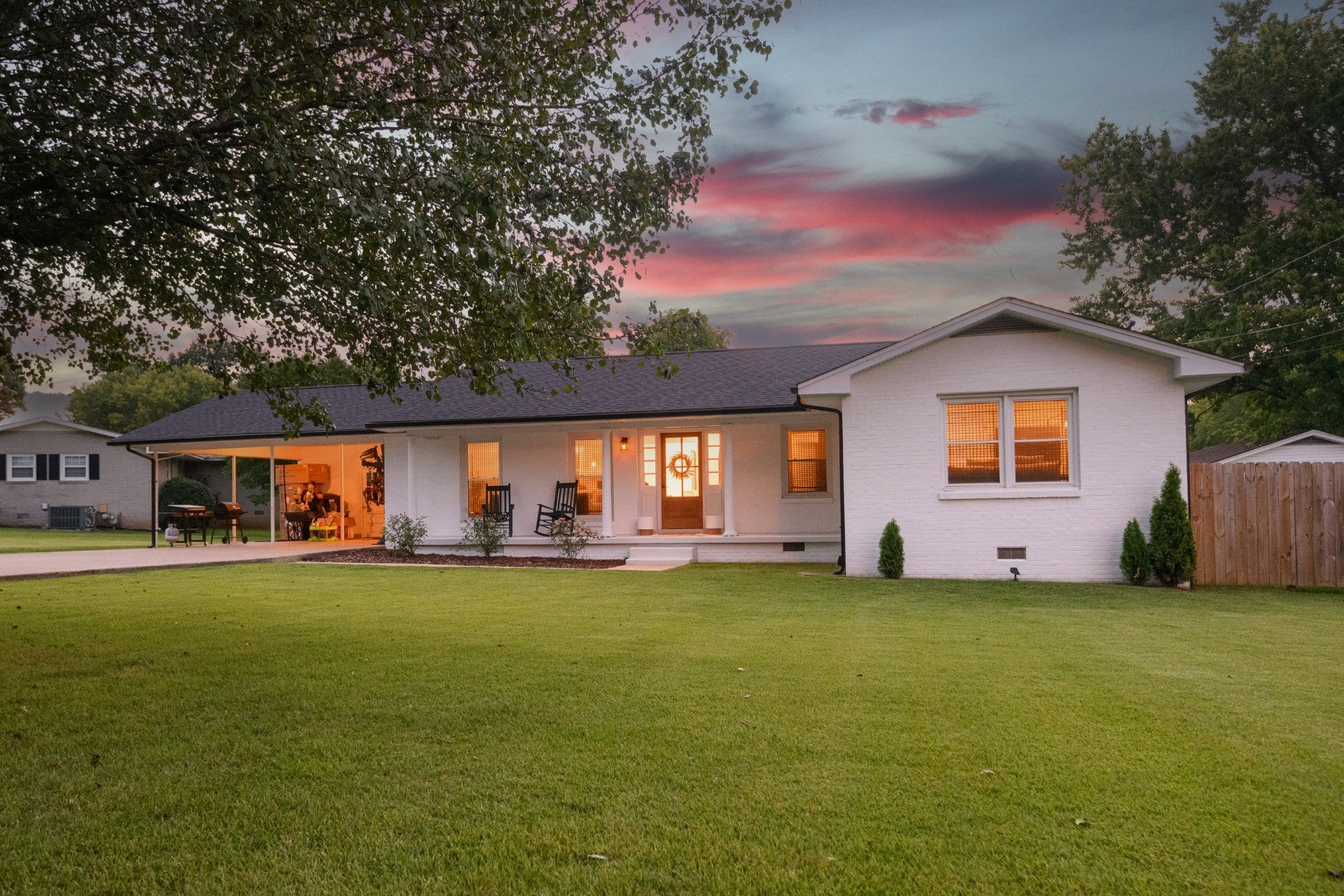 Photo of Listing #3056745