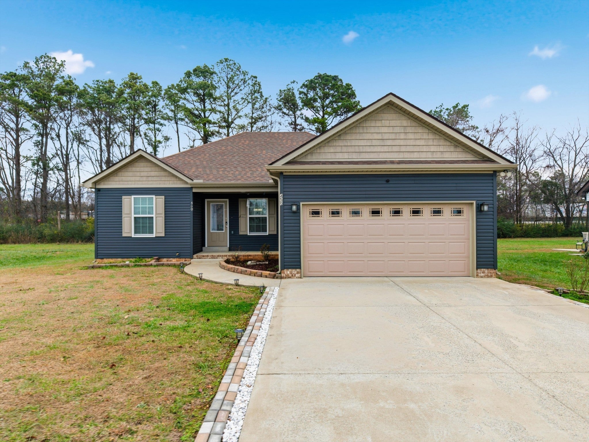 Photo of Listing #3056775