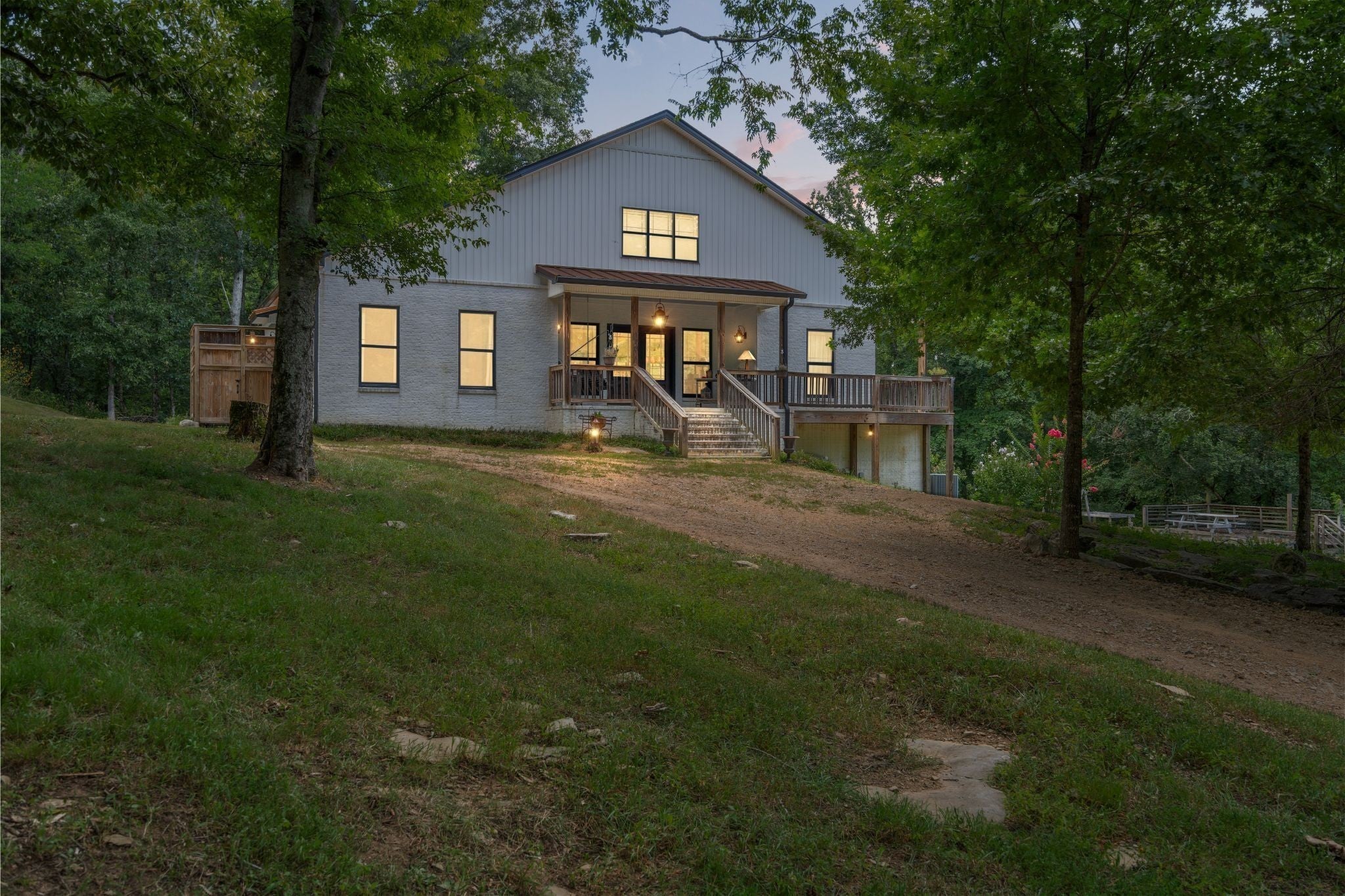 Photo of Listing #3056845