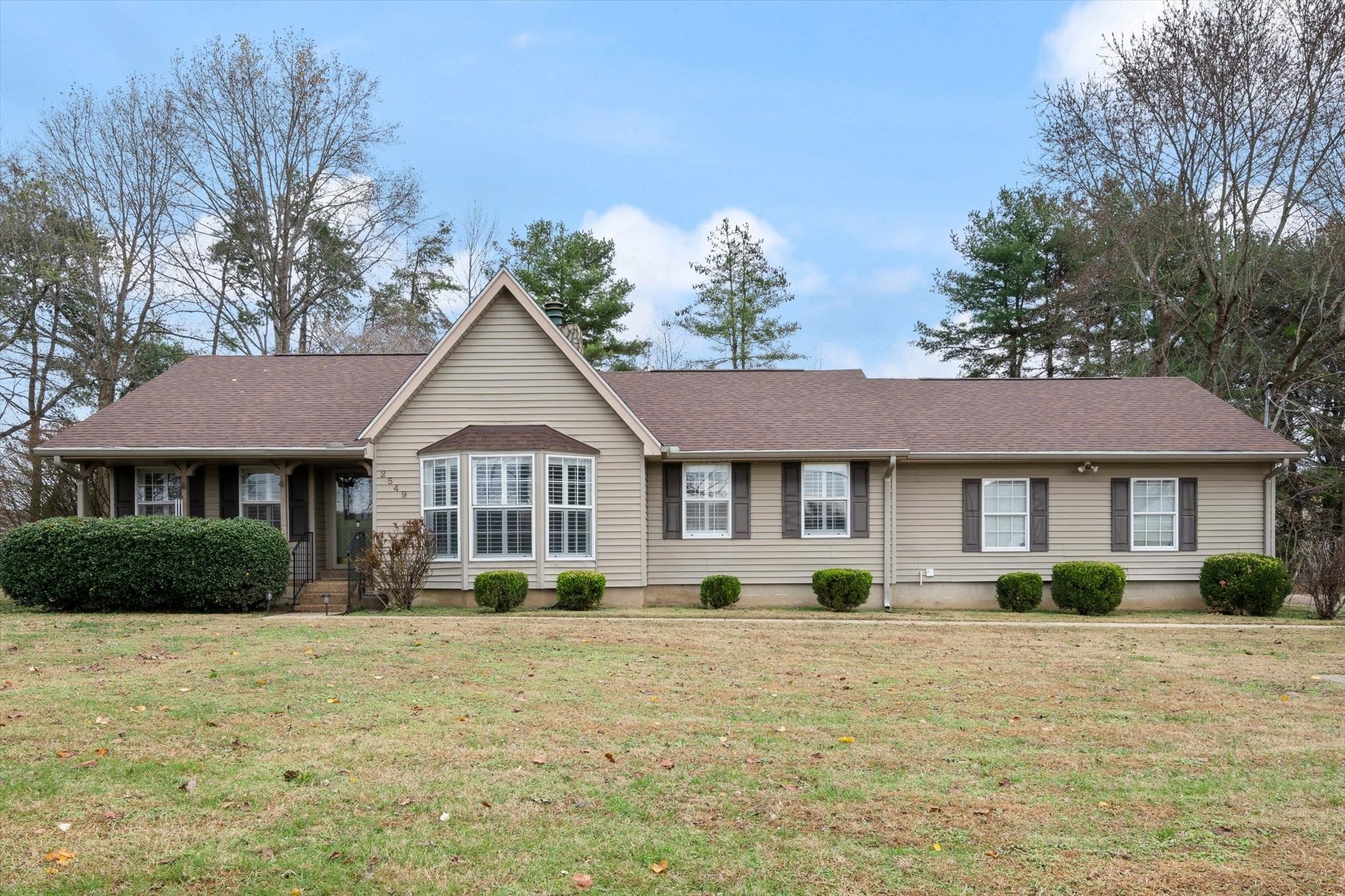 Home for sale in 2549 Pennington Bend Rd Nashville, TN