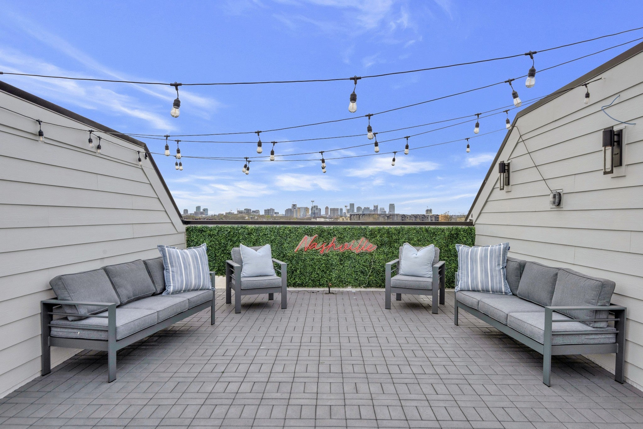 Photo of Listing #3057093