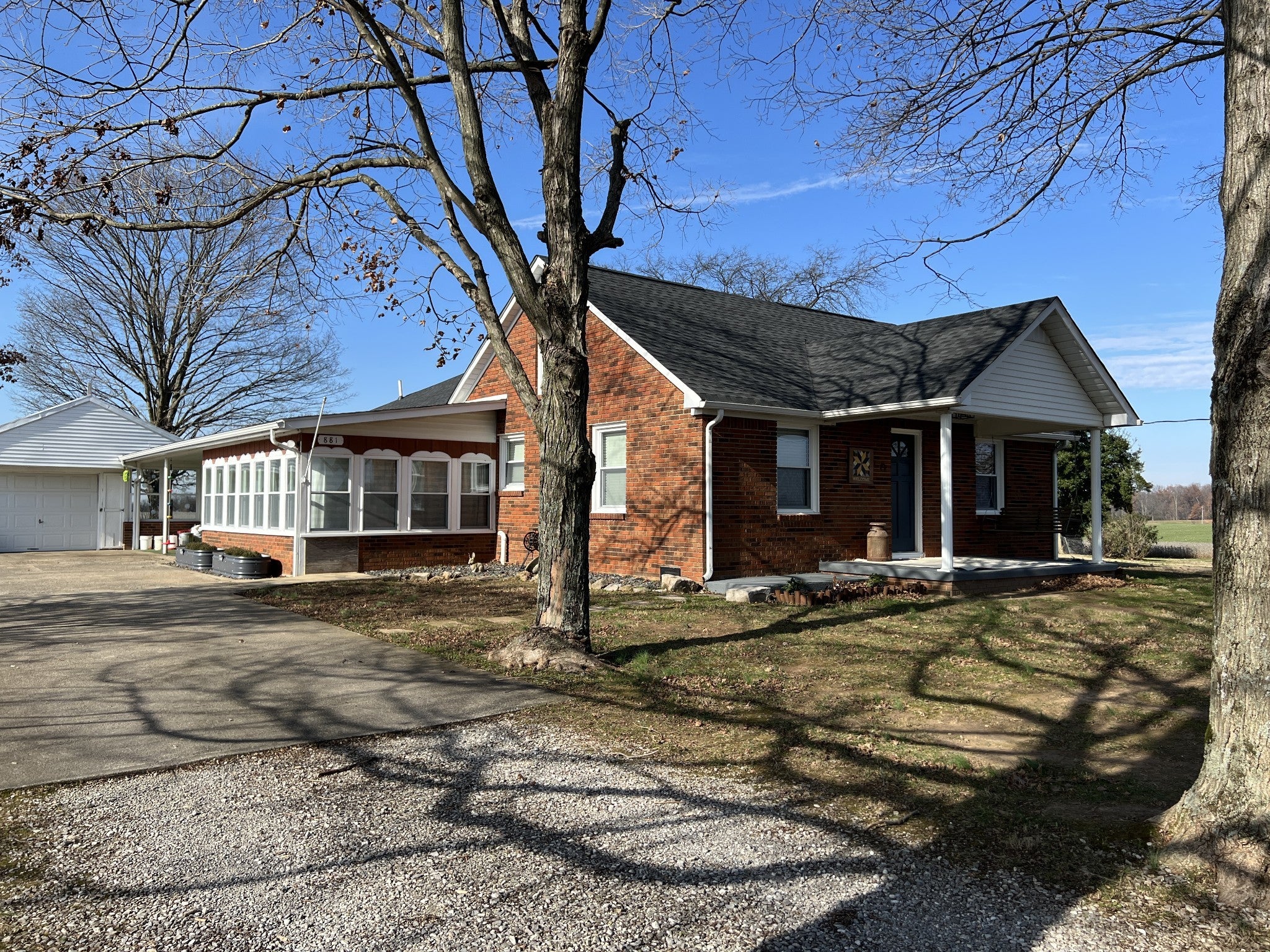 Photo of Listing #3057128