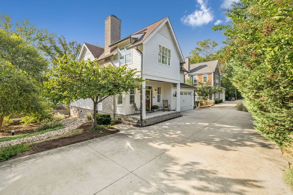 3304c Hobbs Rd, Nashville