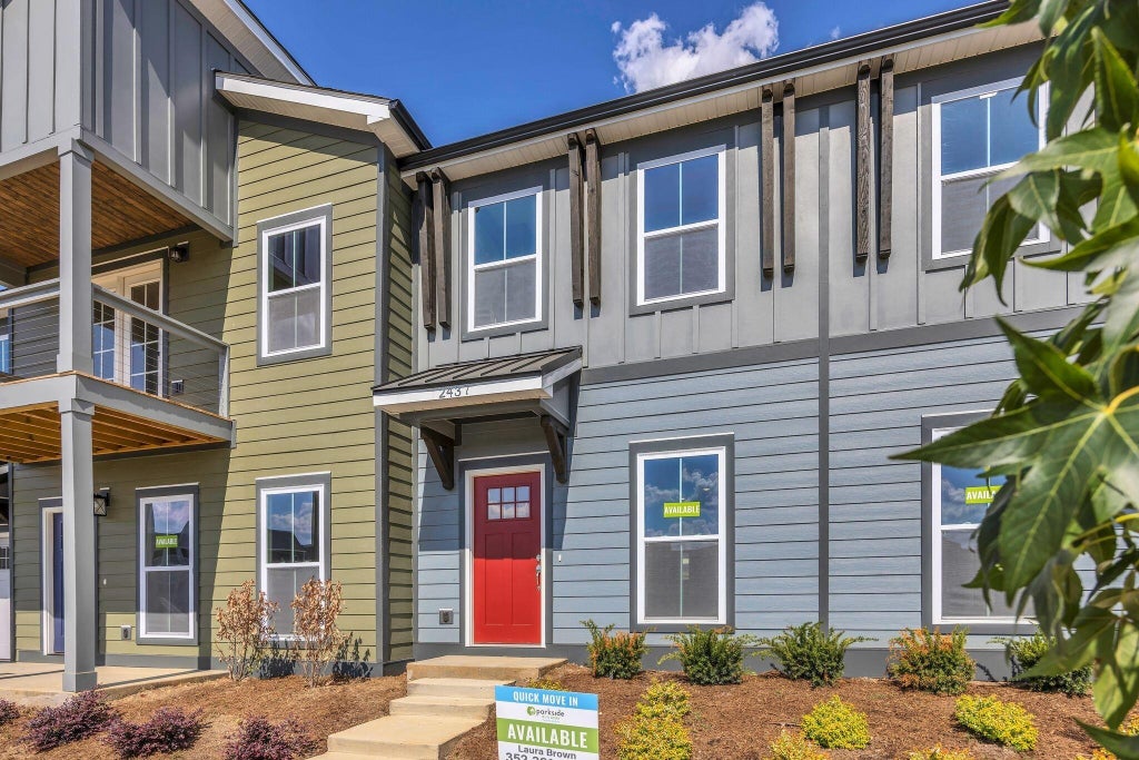 2437 E 17th Street, Chattanooga