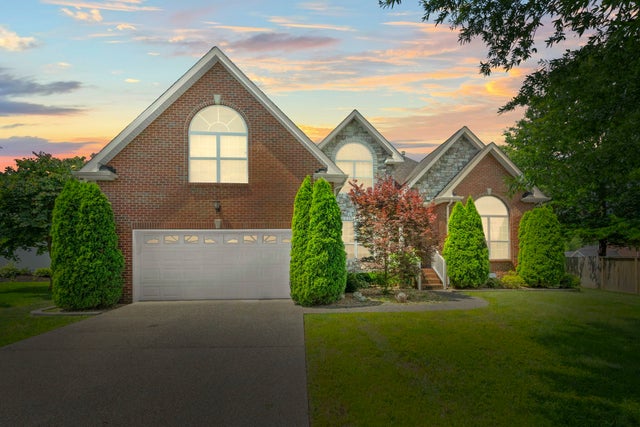 1245 Amherst Ct, Gallatin