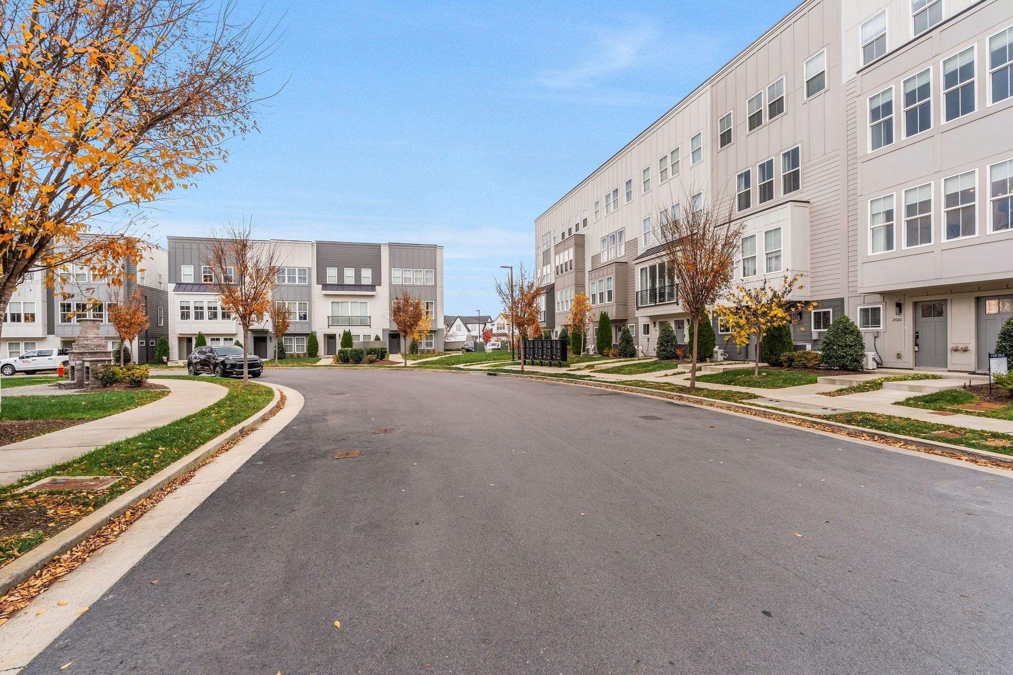 Photo of Listing #3057810