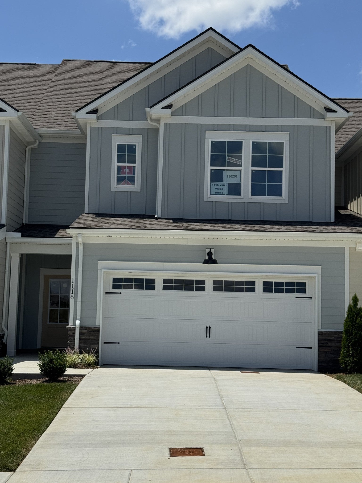 Photo of Listing #3057827