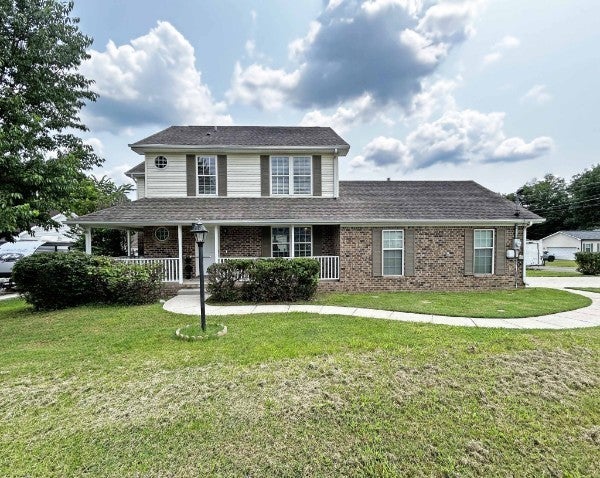 Photo of Listing #3057877