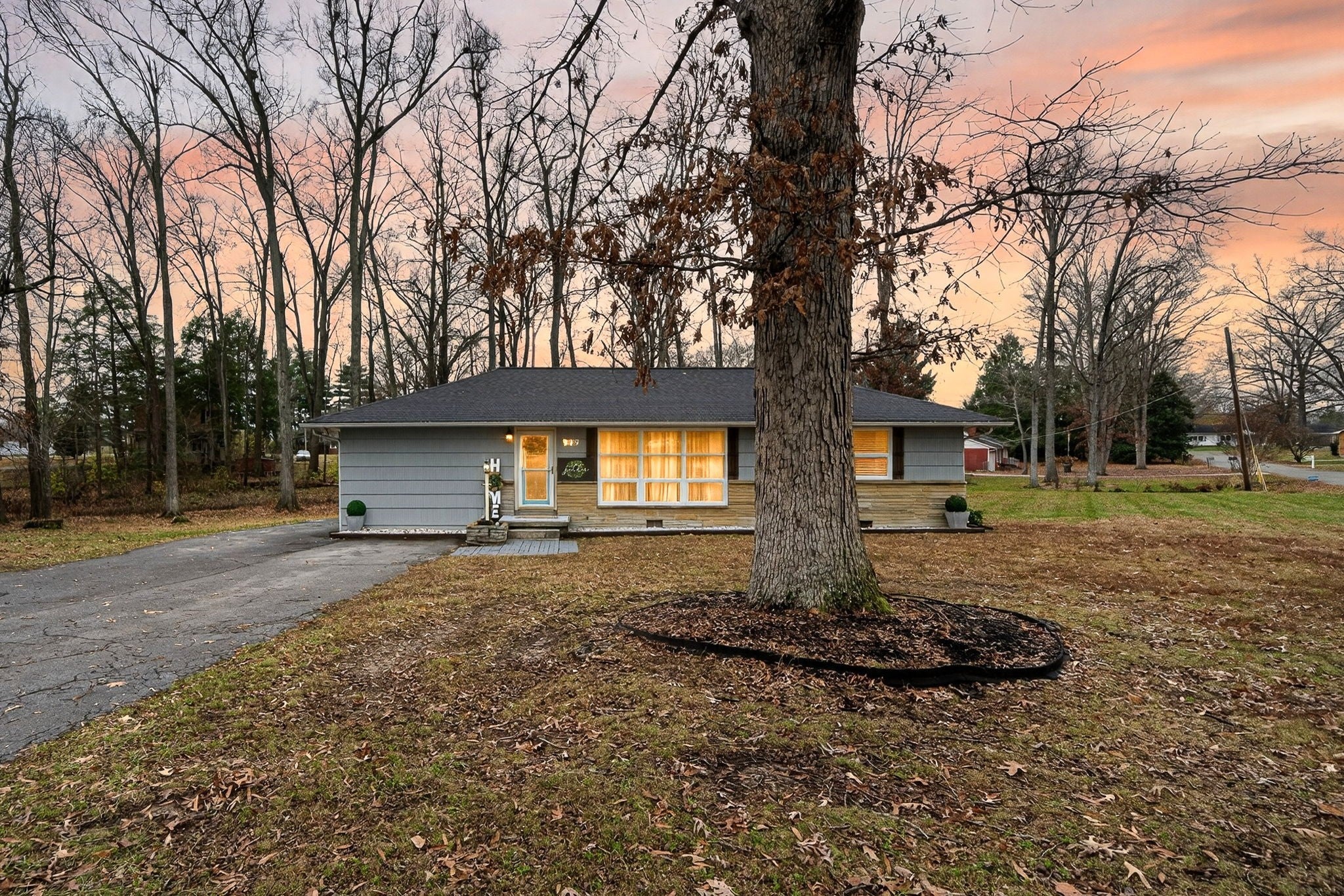 Photo of Listing #3058047