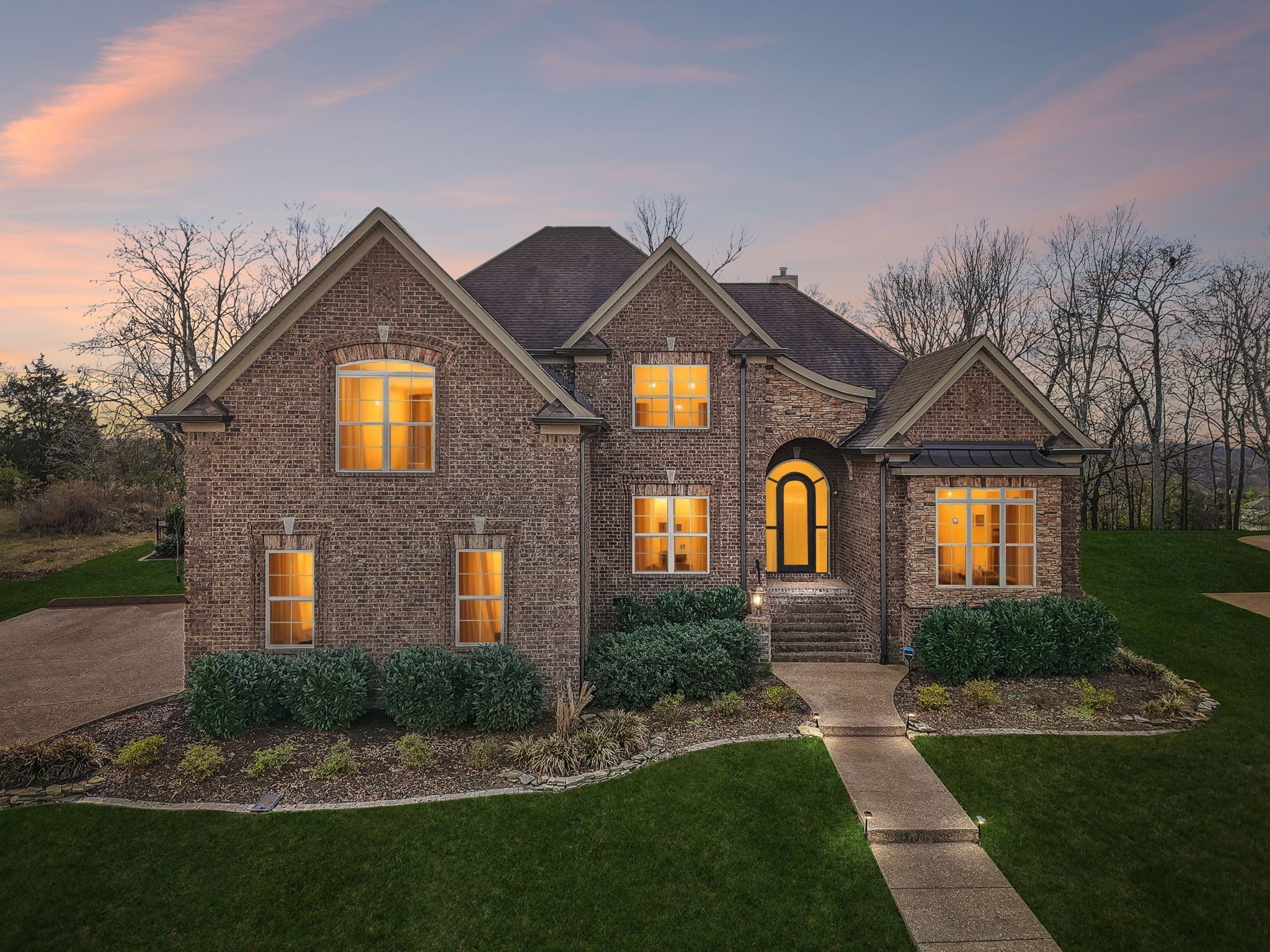 Photo of Listing #3058110