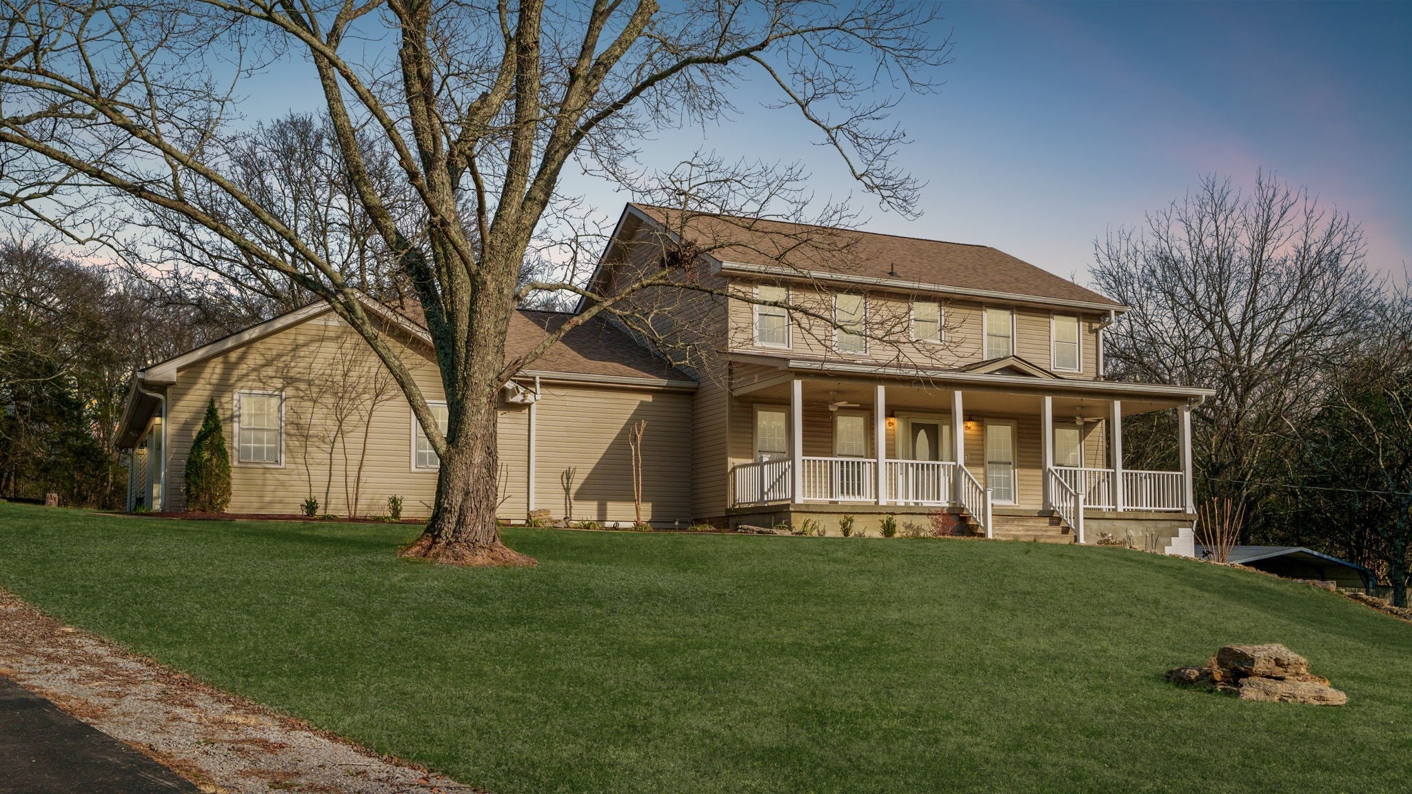 Photo of Listing #3058261