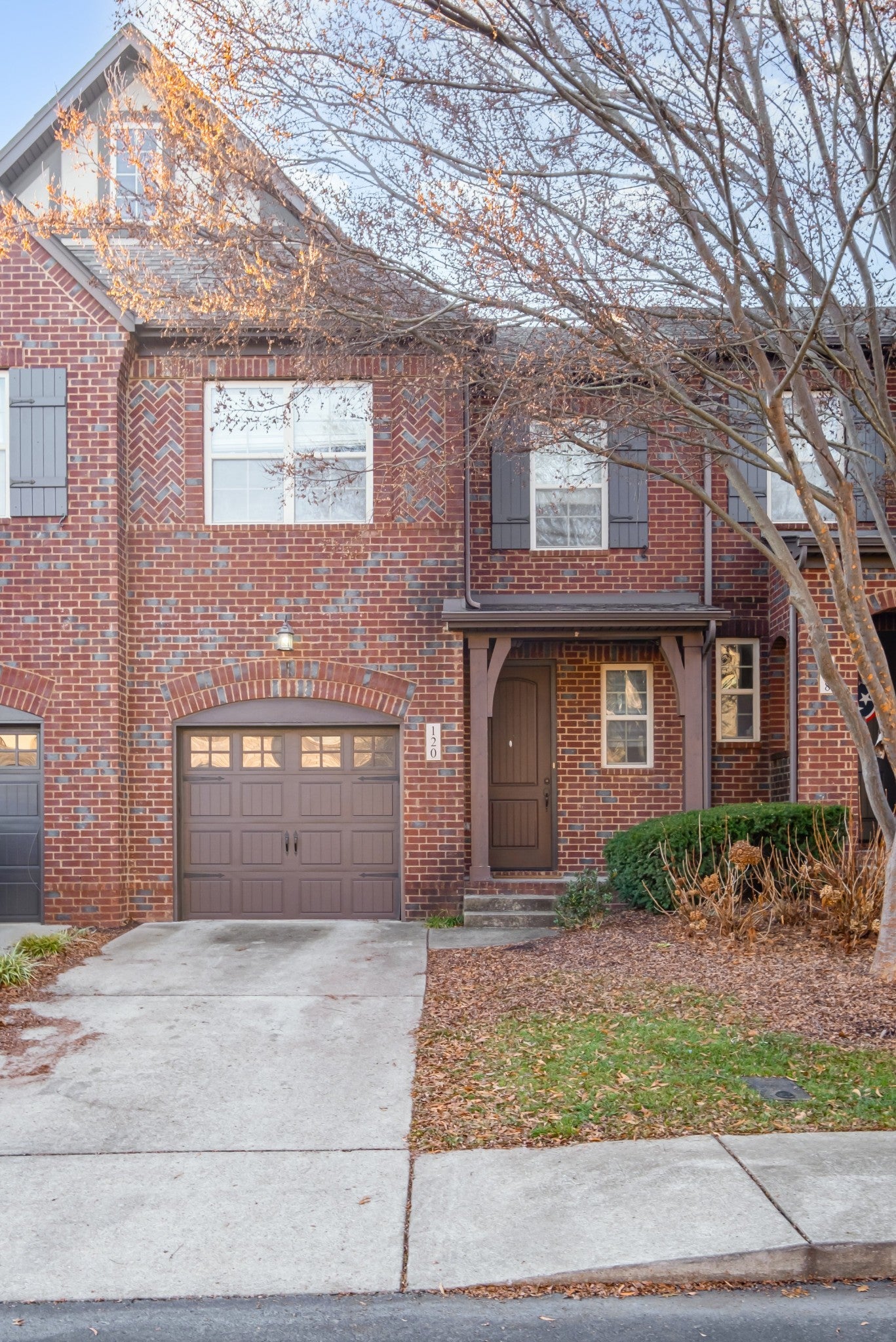 Photo of Listing #3058318