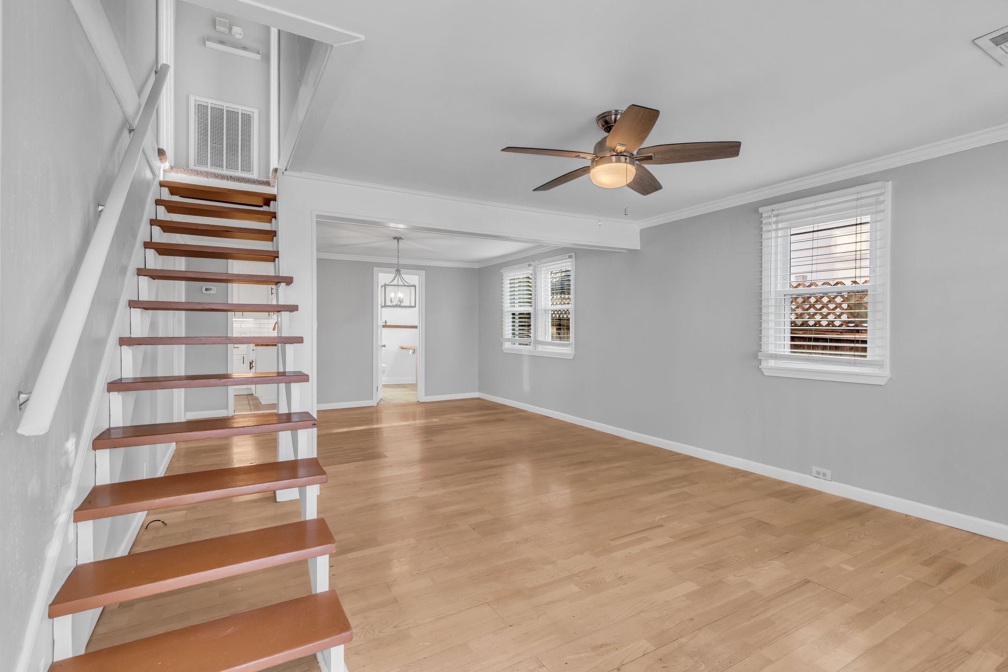 Photo of Listing #3058331