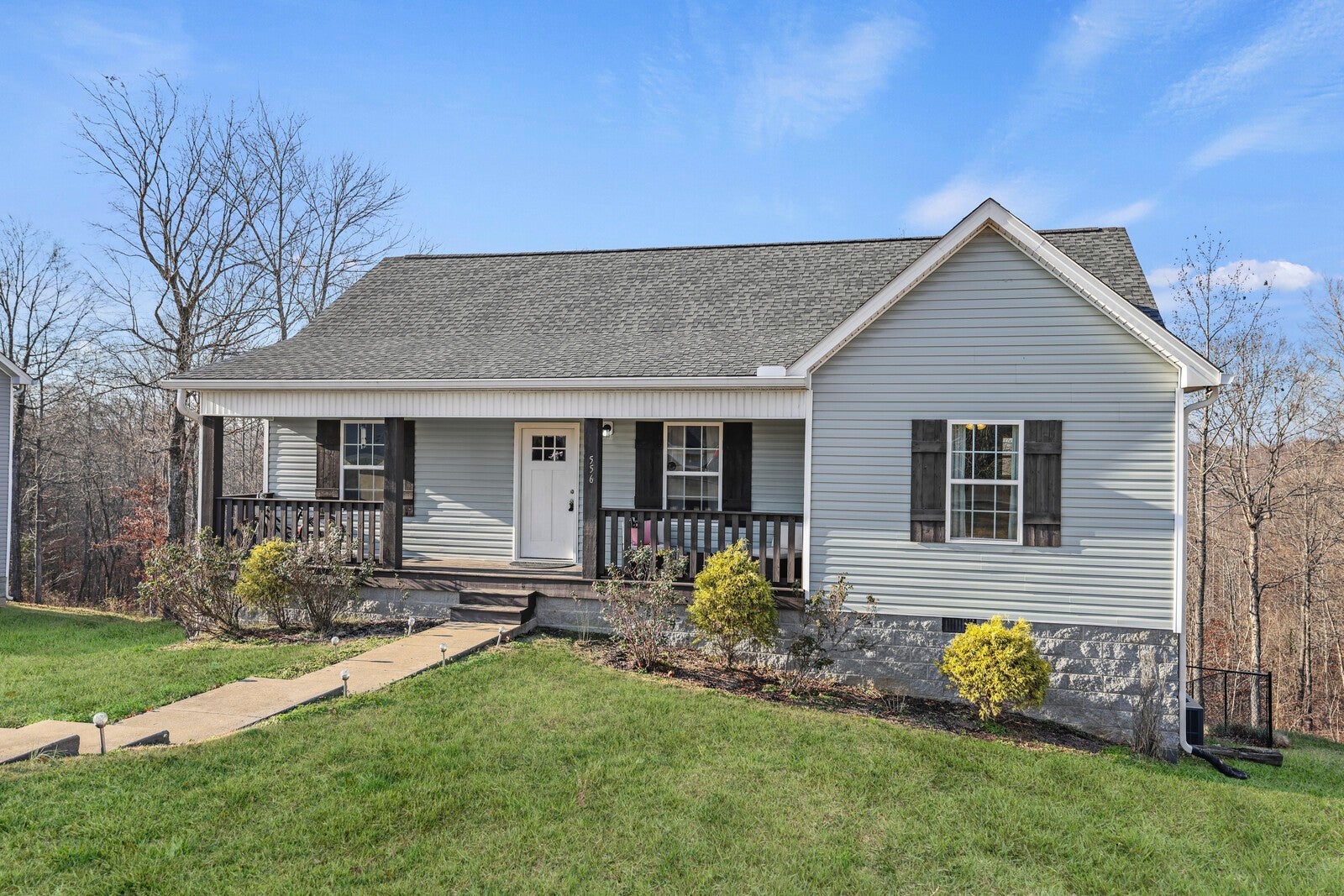 Home for sale in 556 Skyview Dr Ashland City, TN