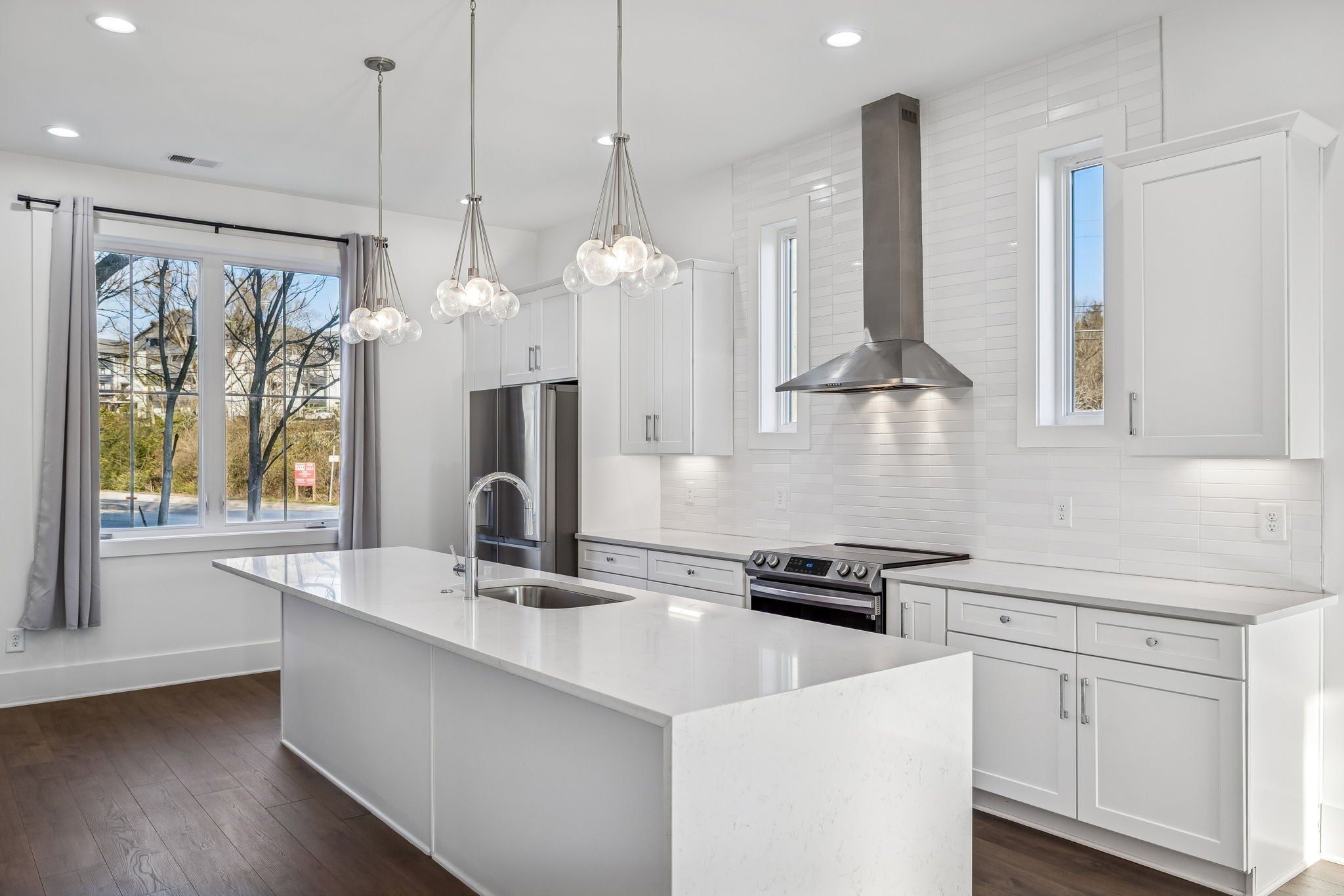 Photo of Listing #3058428