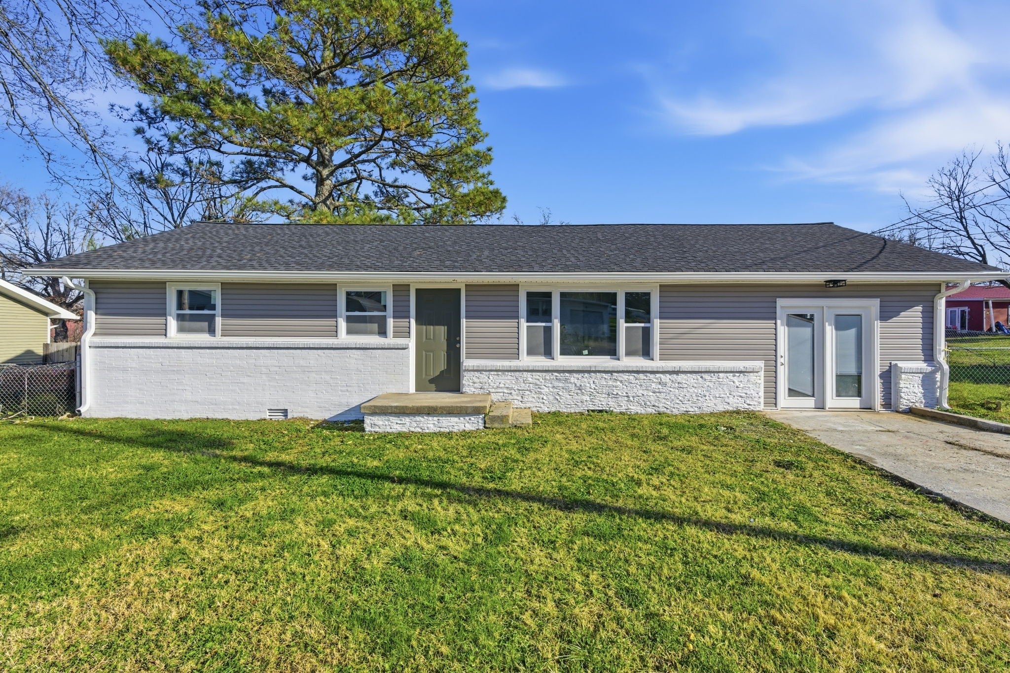 Photo of Listing #3058451