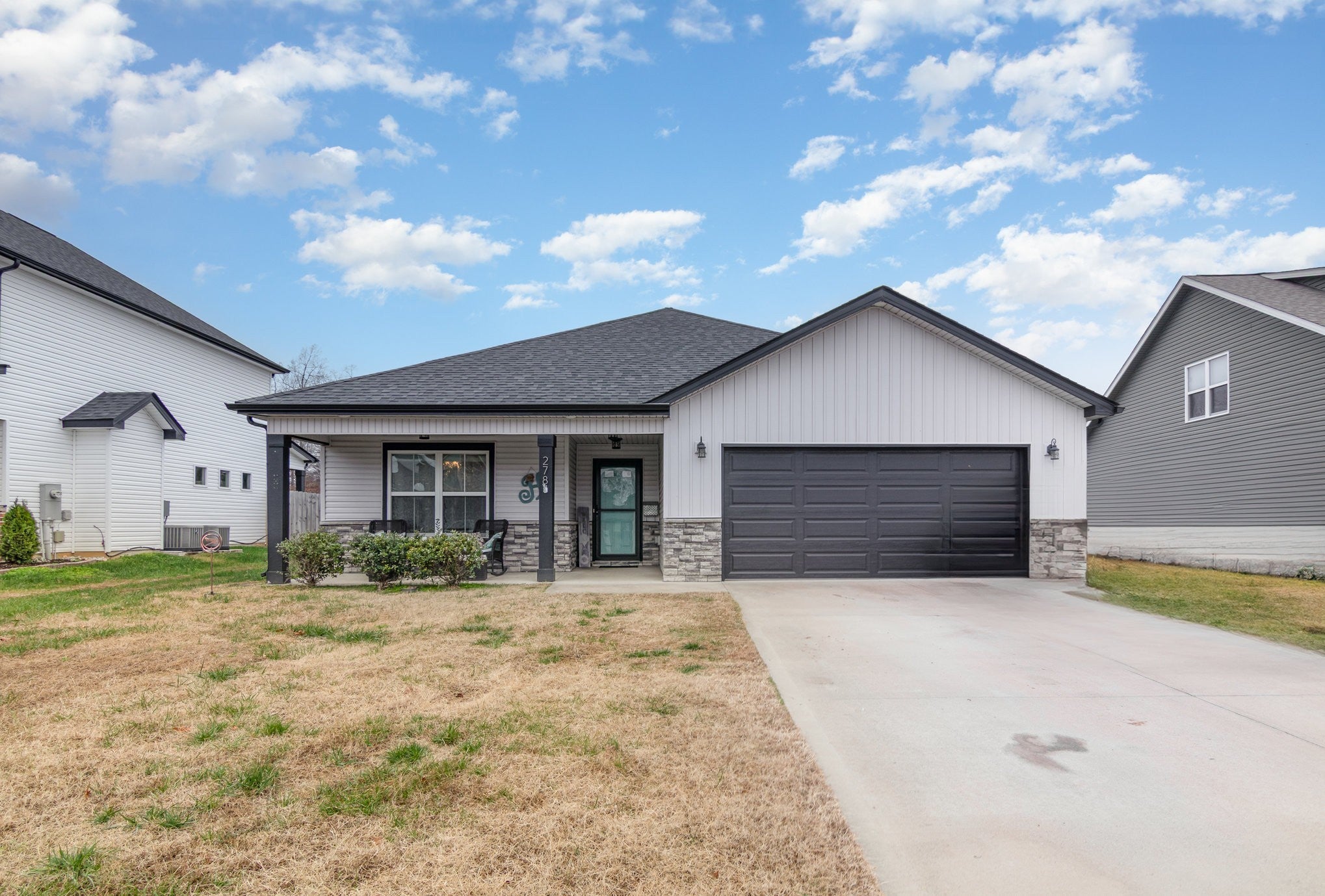 Photo of Listing #3058545