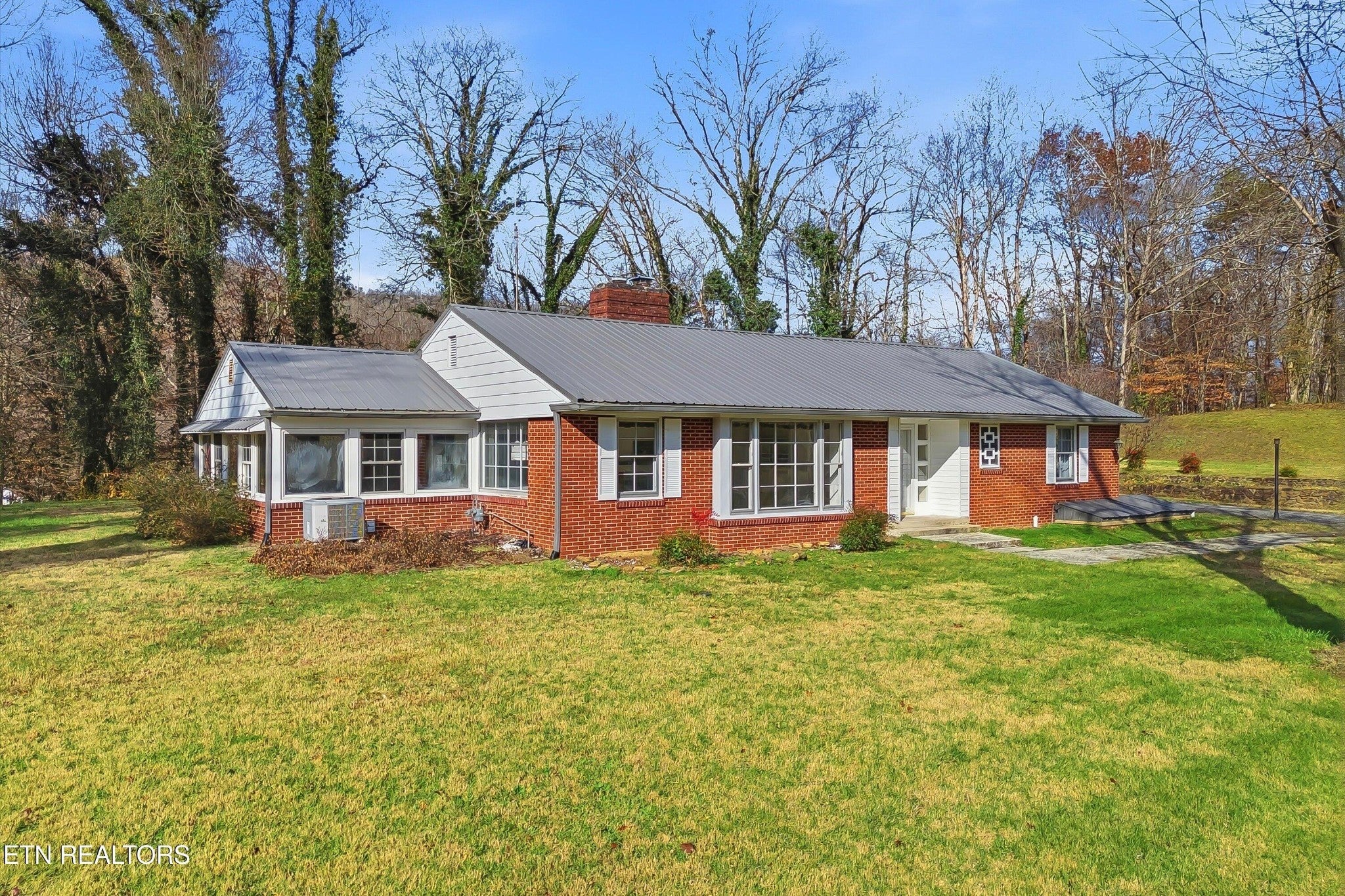 Photo of Listing #3058589