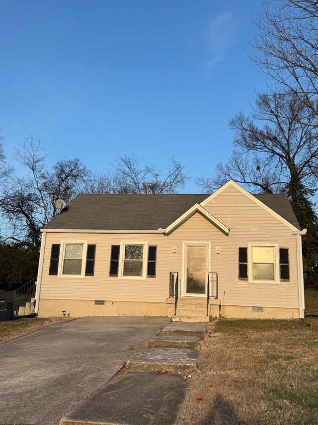 2421 Grover St, Nashville