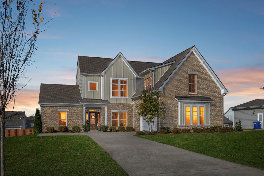 1318 Clarendon Ave, Murfreesboro