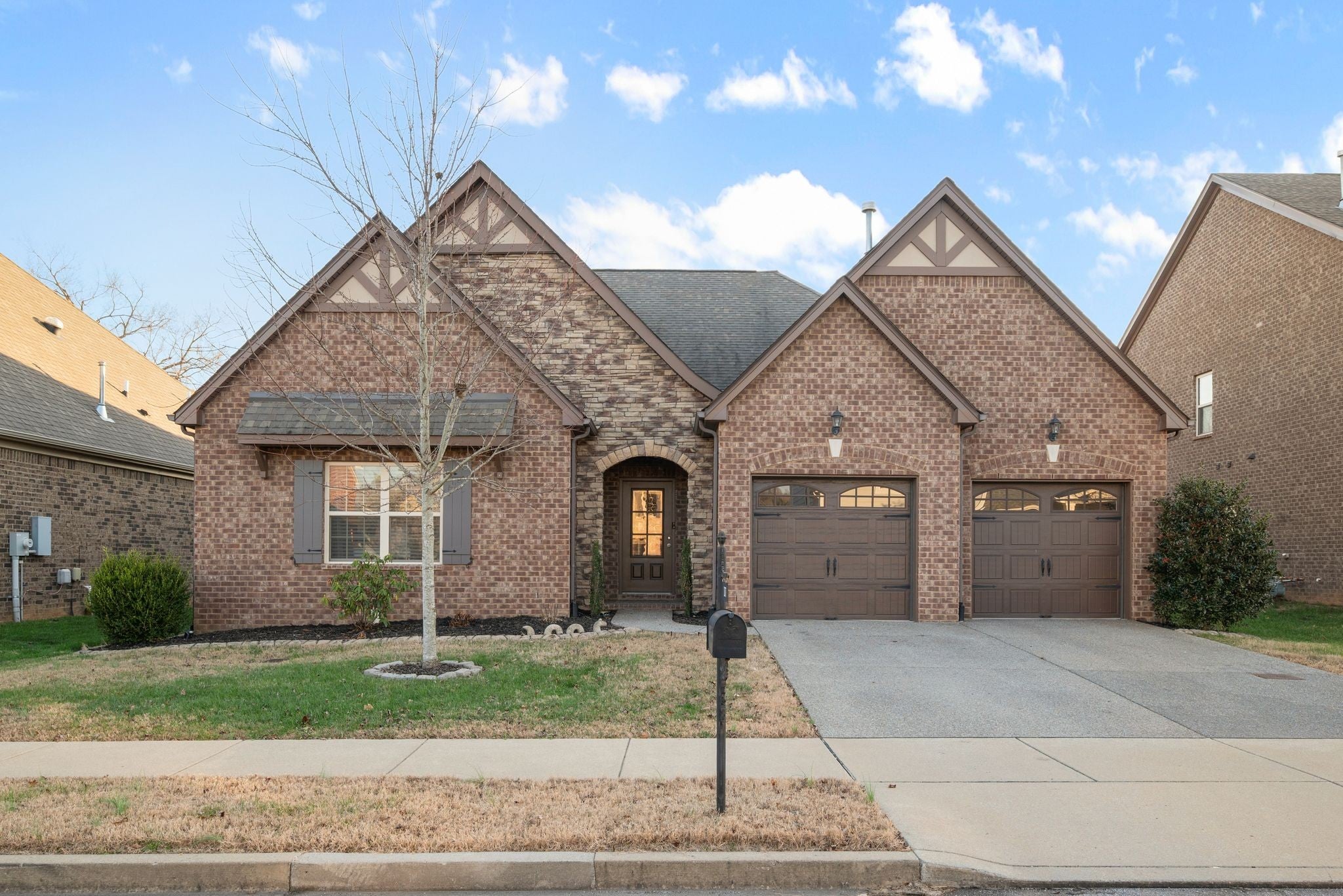 Photo of Listing #3058777