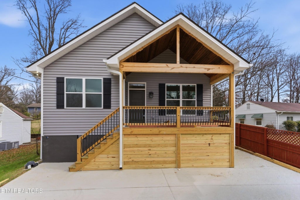 324 N Chilhowee Drive, Knoxville