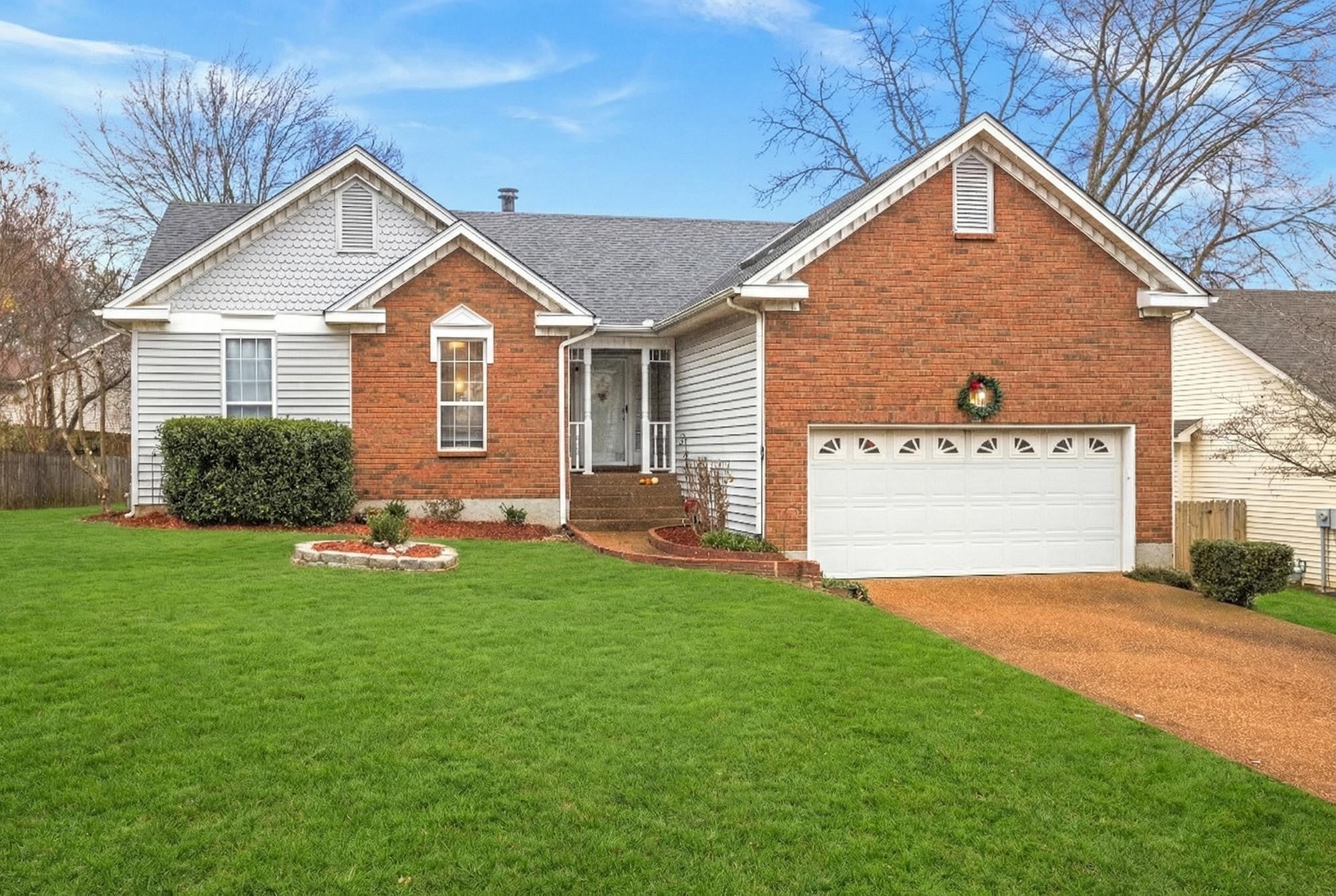 Photo of Listing #3058935