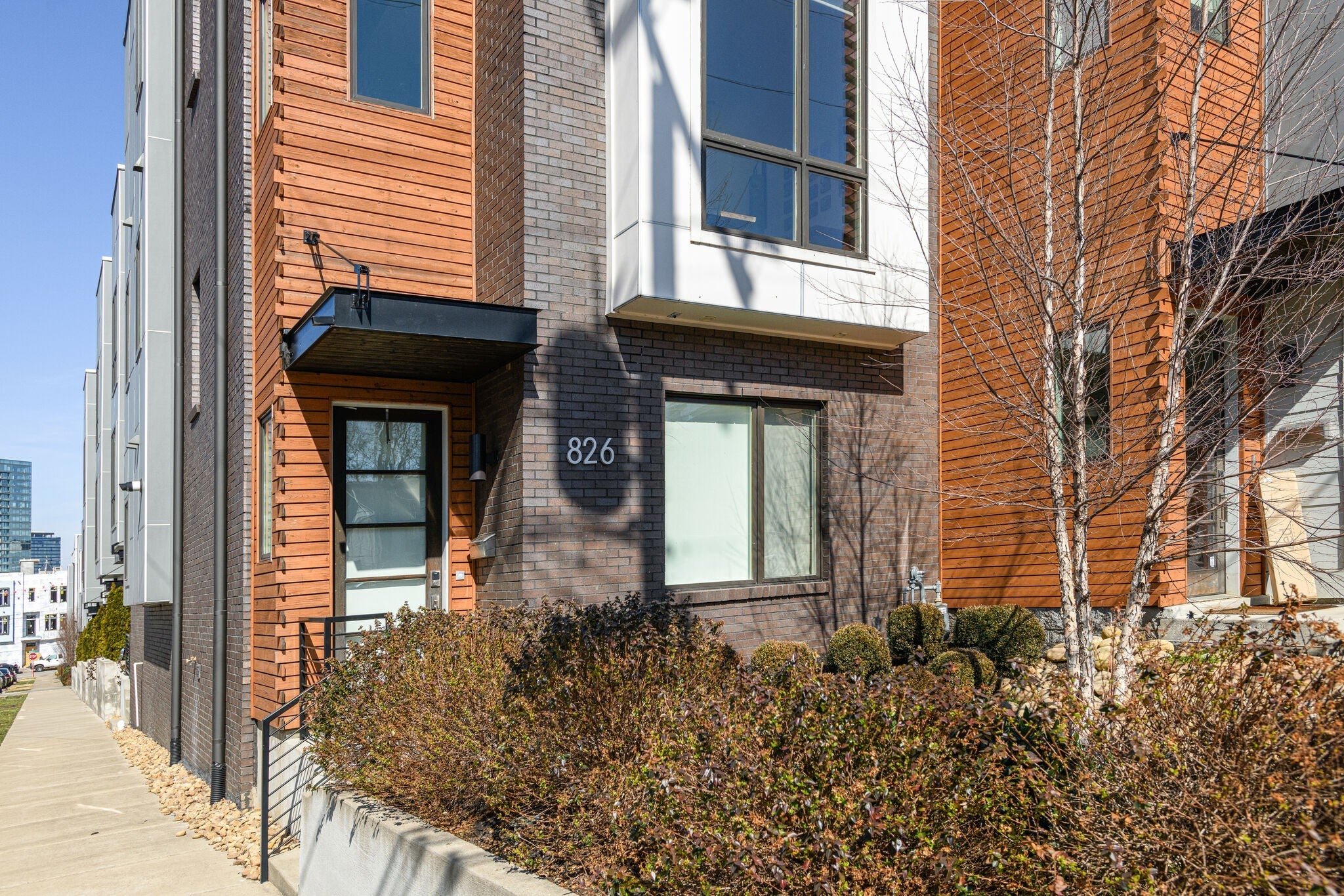 Photo of Listing #3058941