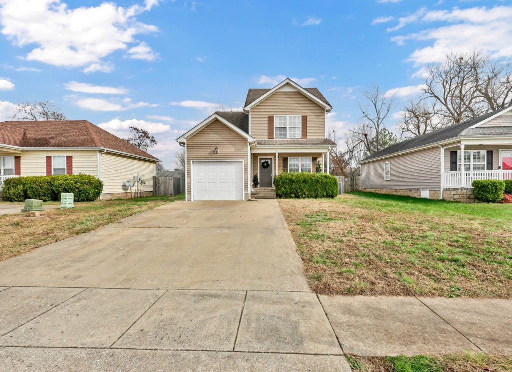 3433 Foxrun Ln, Clarksville