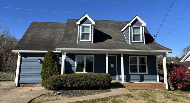 204 Township Dr, Hendersonville