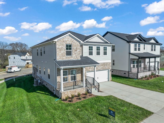 301 Brandi Ln, Gallatin