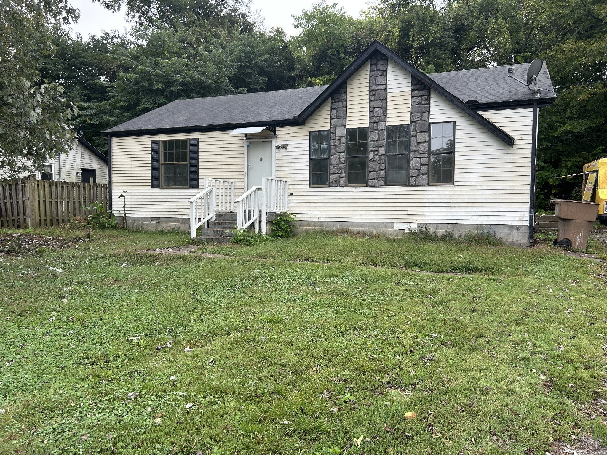 Photo of Listing #3059251