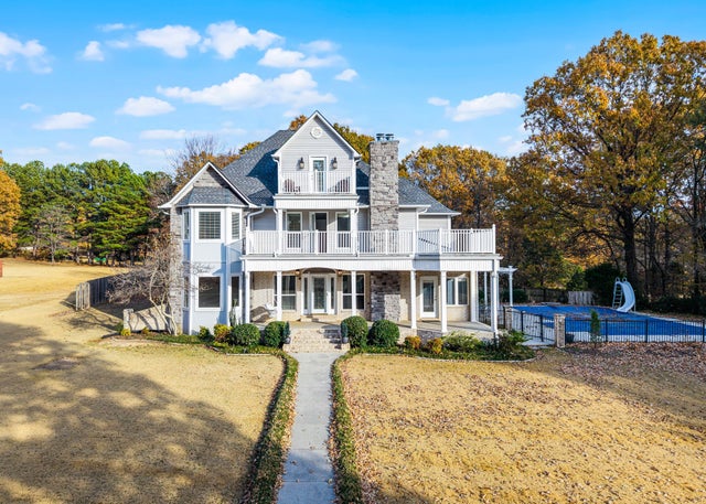 433 Sanders Bluff Rd, Humboldt