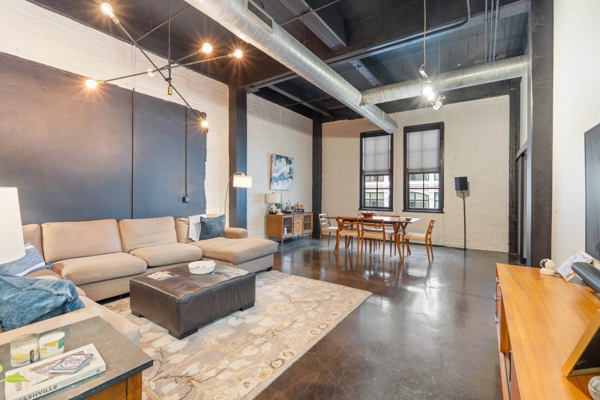 Photo of Listing #3059299