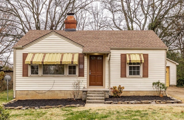 247 Morton Ave, Gallatin