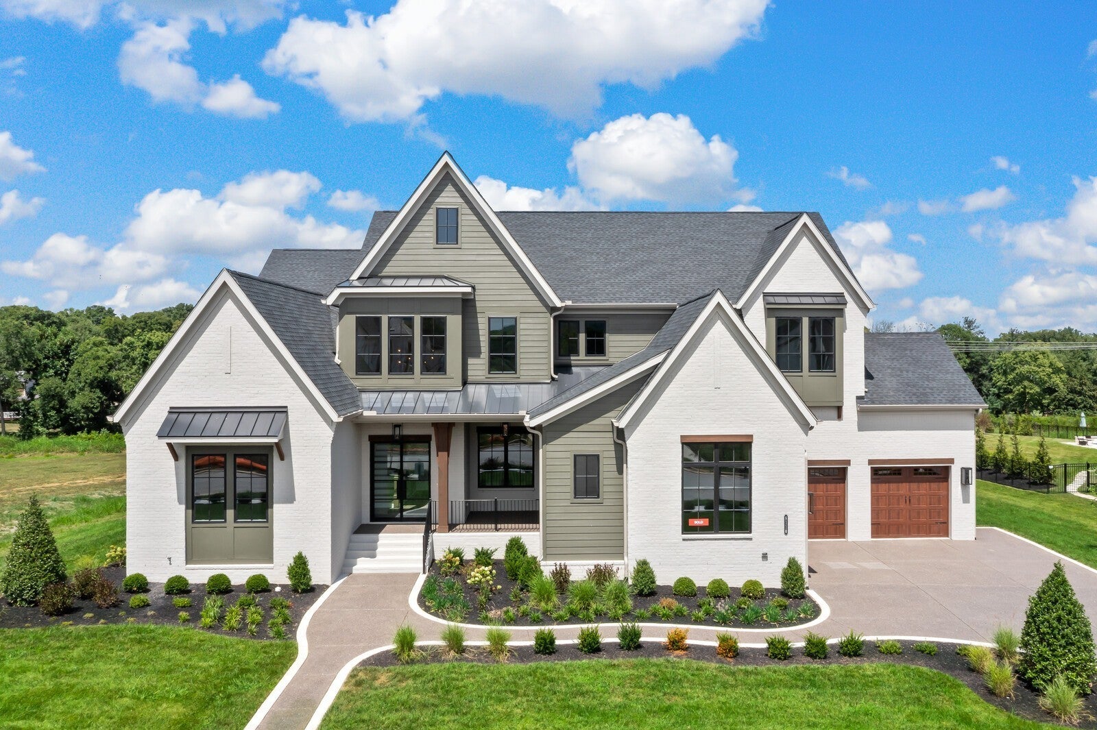 Photo of Listing #3059553