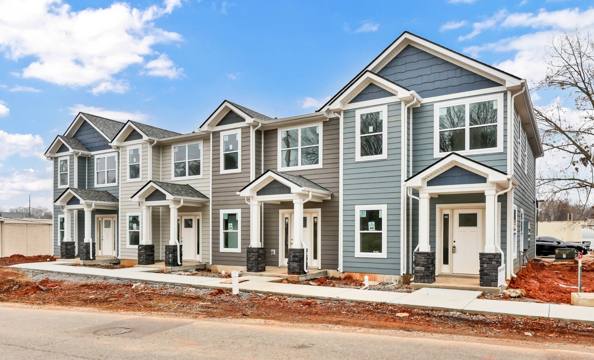 Photo of Listing #3059561