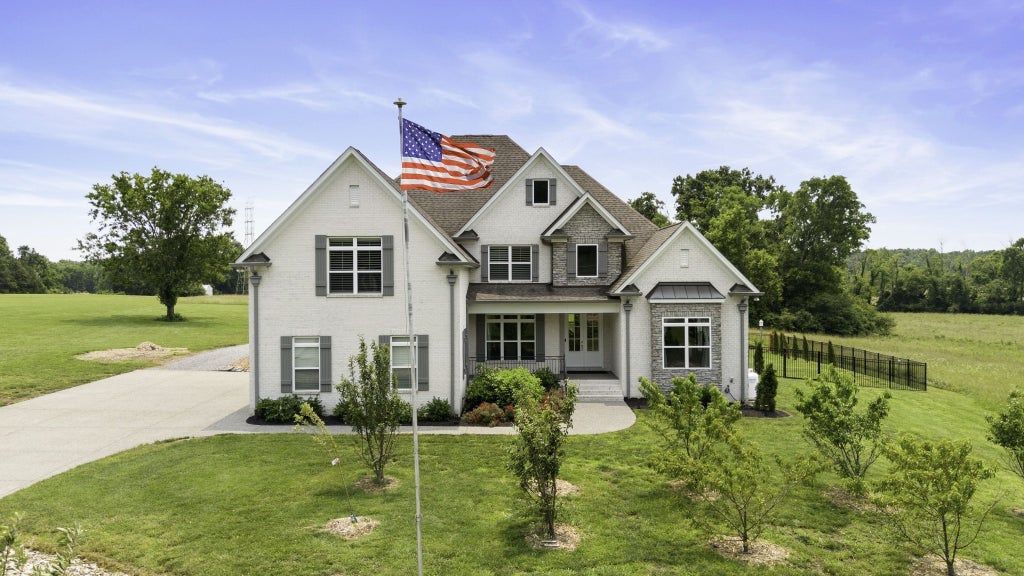 290 Academy Rd, Lebanon