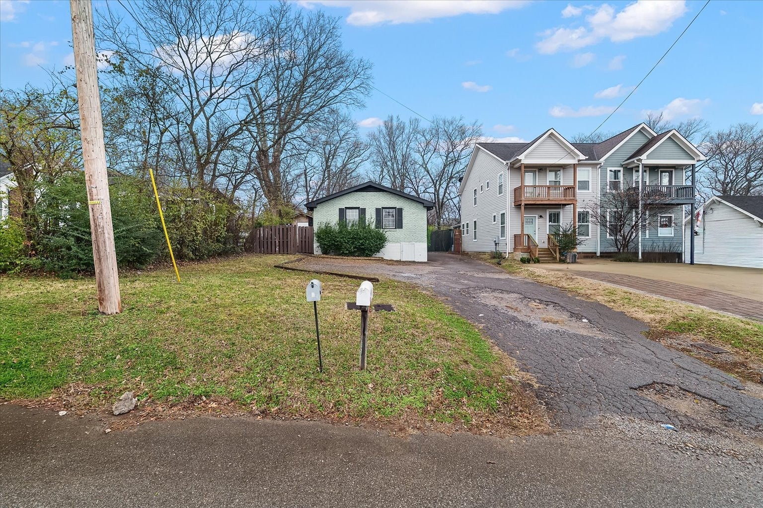 Photo of Listing #3059798