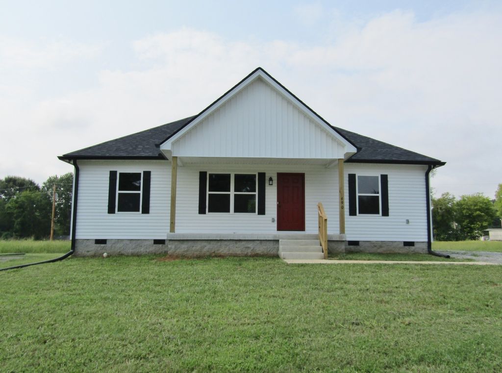 490 Crescent Factory Rd, Lawrenceburg