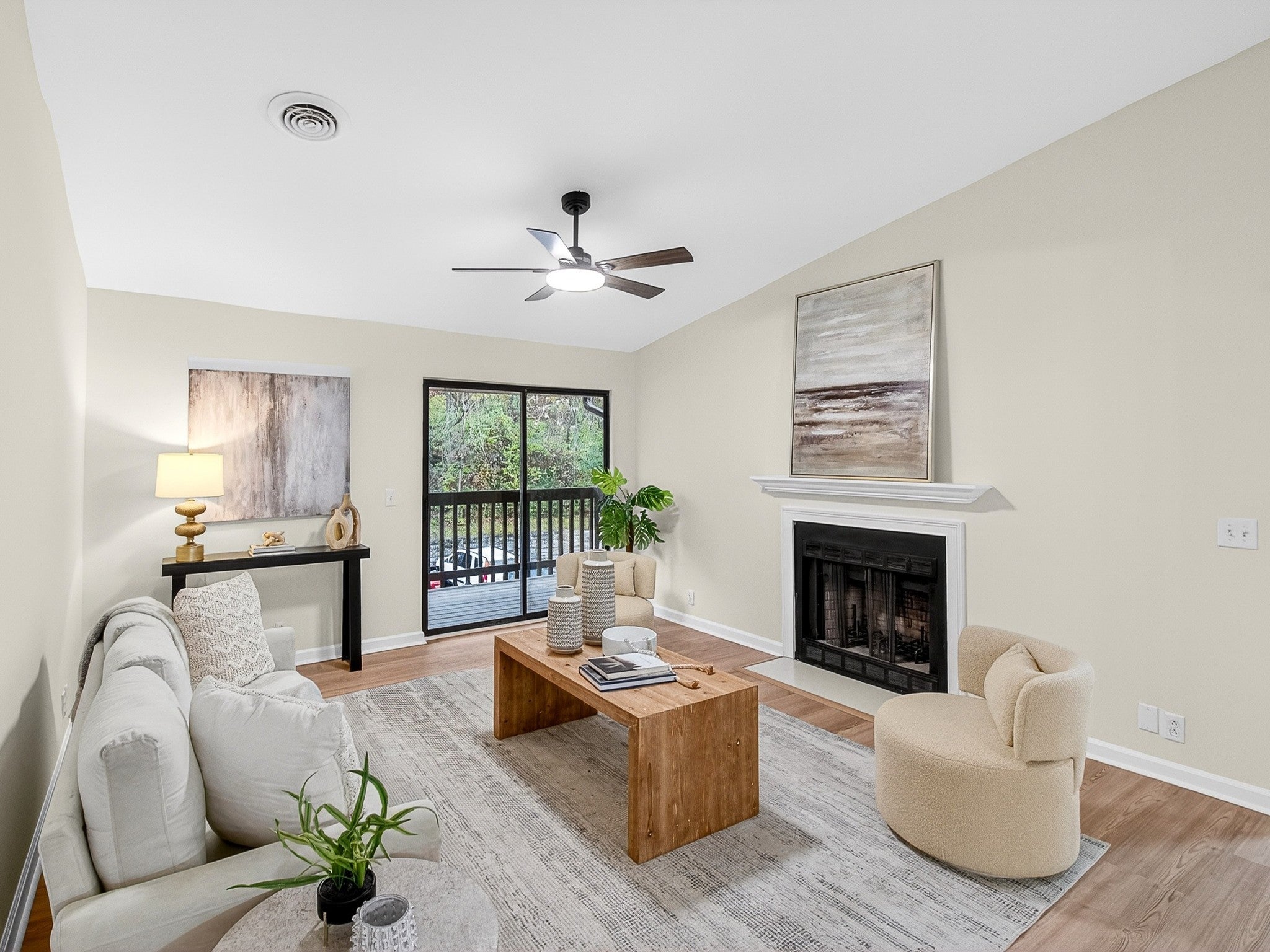 Photo of Listing #3059965